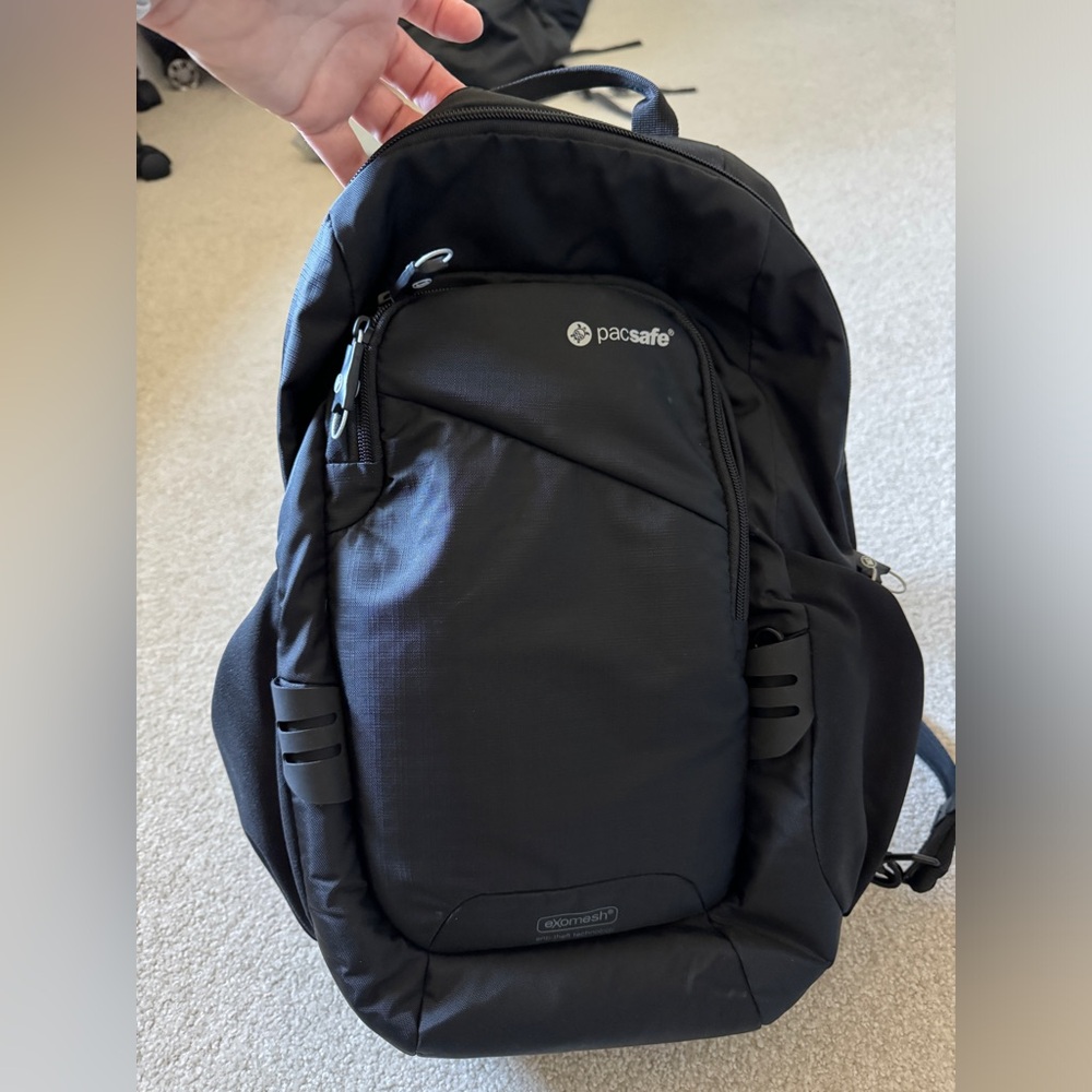 PacSafe 15l Venturesafe GII